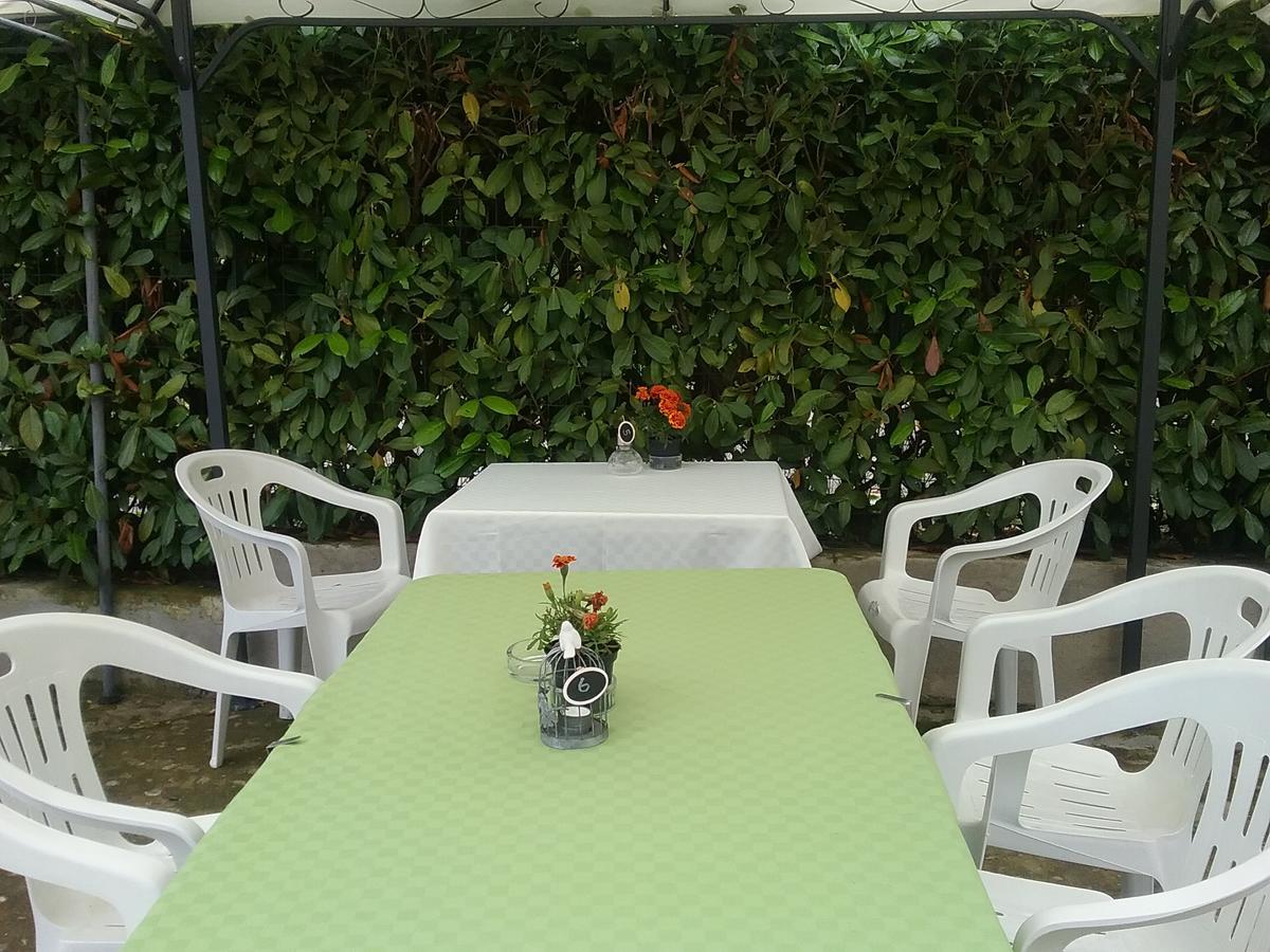 La Terrazza Del Barbaresco Neviglie Exterior foto