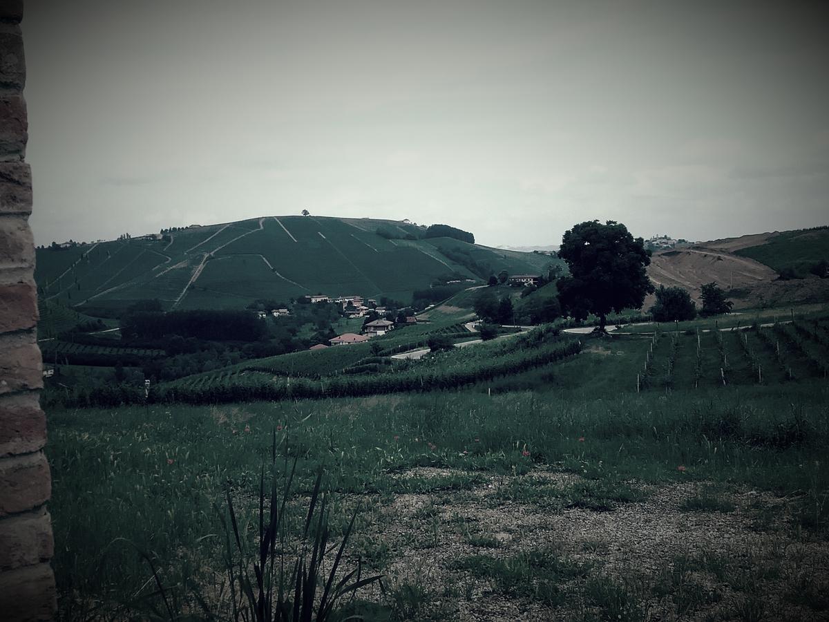 La Terrazza Del Barbaresco Neviglie Exterior foto