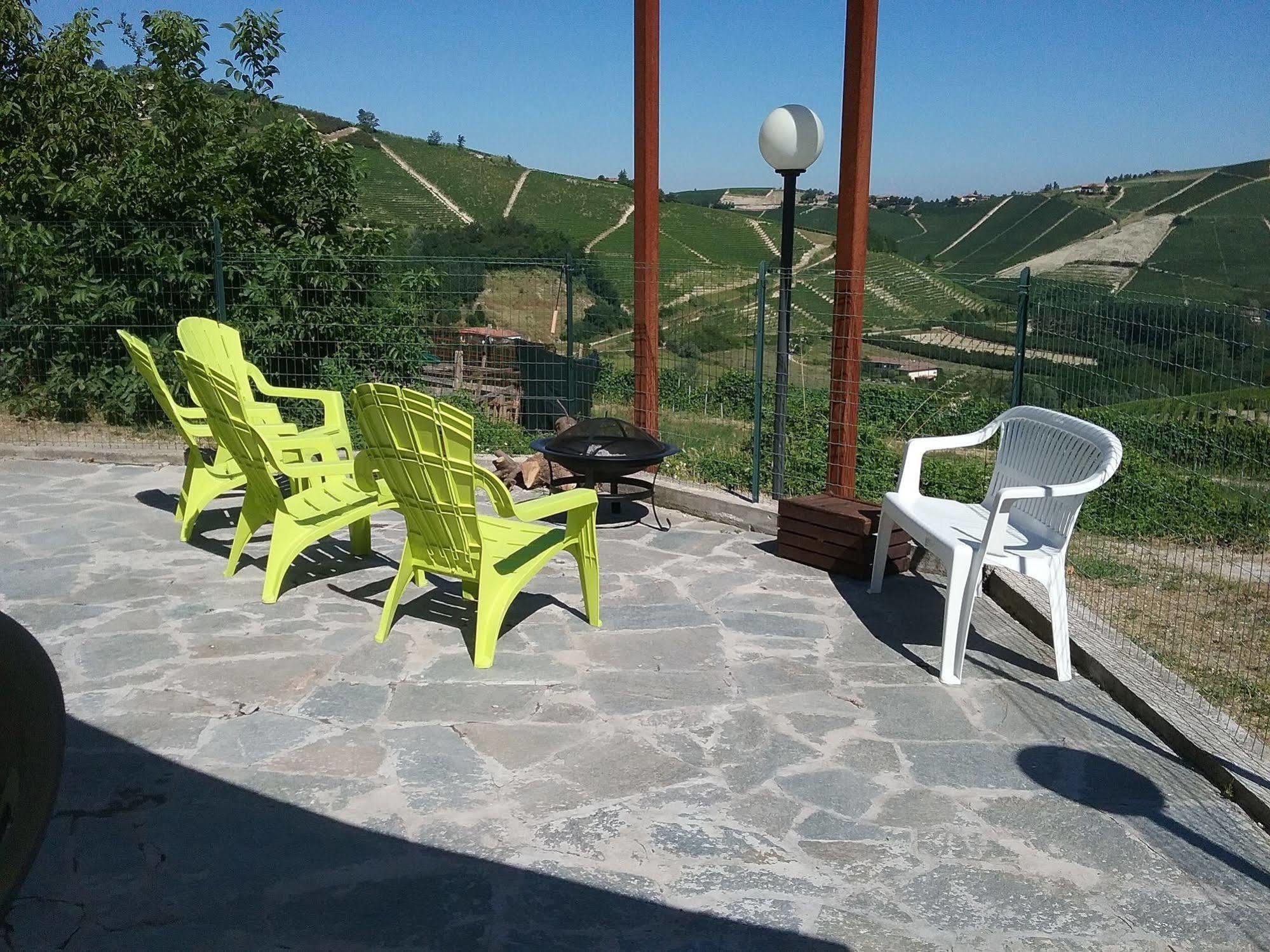 La Terrazza Del Barbaresco Neviglie Exterior foto